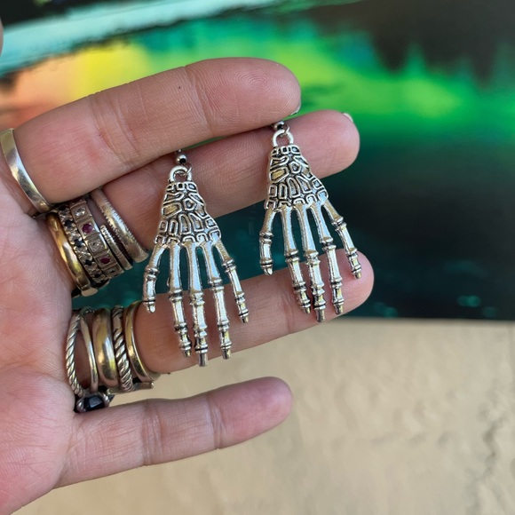 skull hands set earrings necklace goth halloween silver plated & stainless steel - Picture 2 of 12